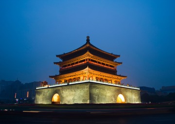 西安：帝国旧都与原始村落