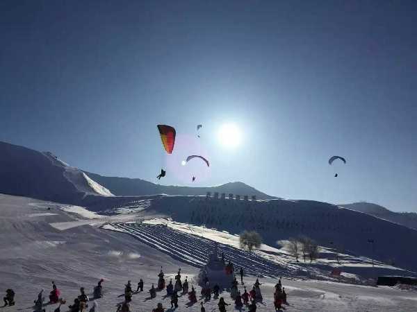 第五季阿勒泰国际冰雪游开幕季