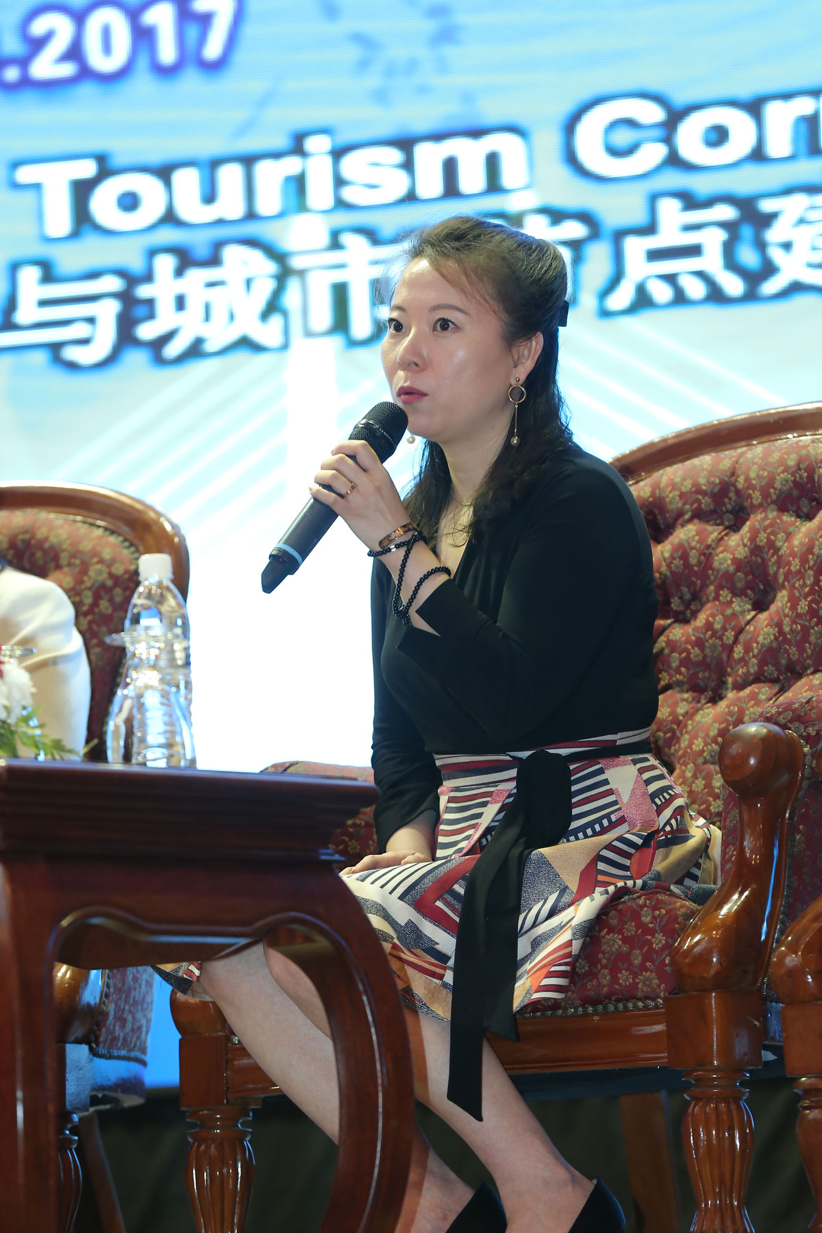 爱奇艺总编辑高瑾女士-在沙发论坛二上发言